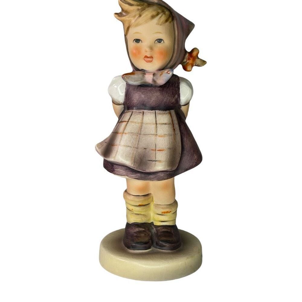 Vintage 1963 Goebel Hummel “ Which Hand” Figurine 258